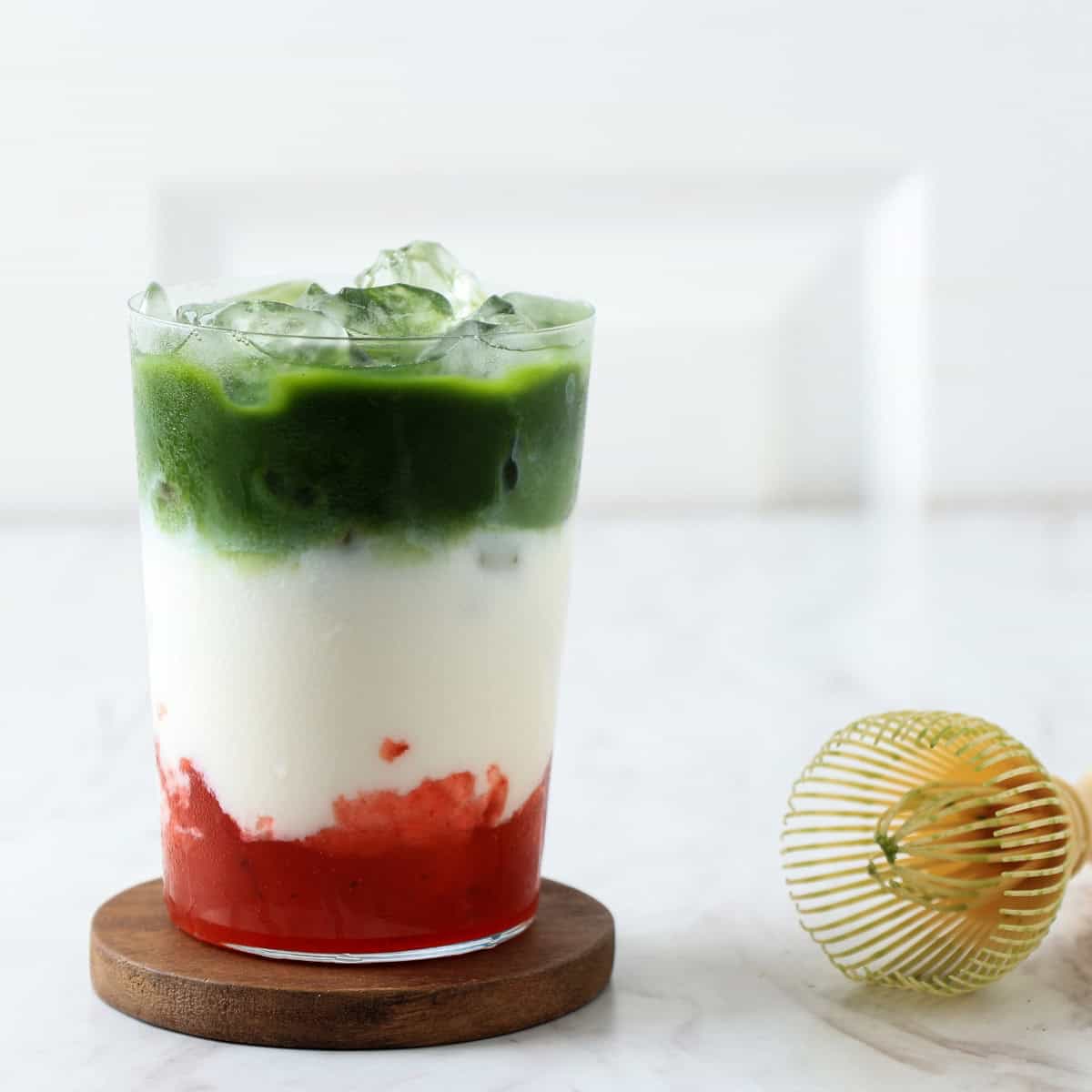 Strawberry Matcha Latte (Easy Recipe, Perfect Layers)