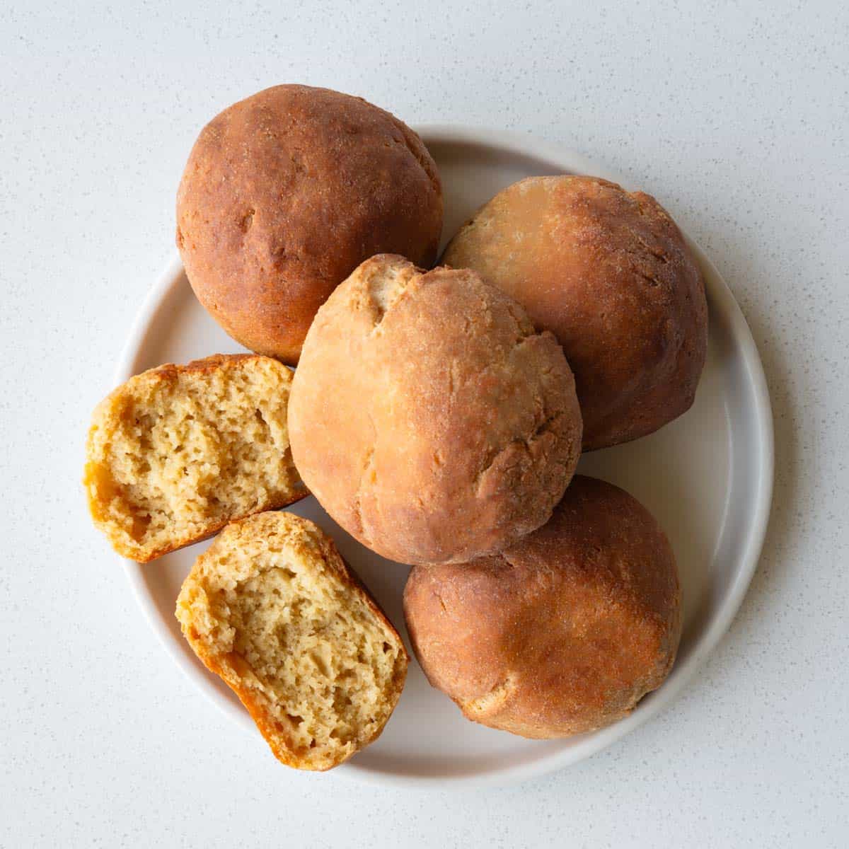 easy-high-protein-bread-rolls-(no-yeast)