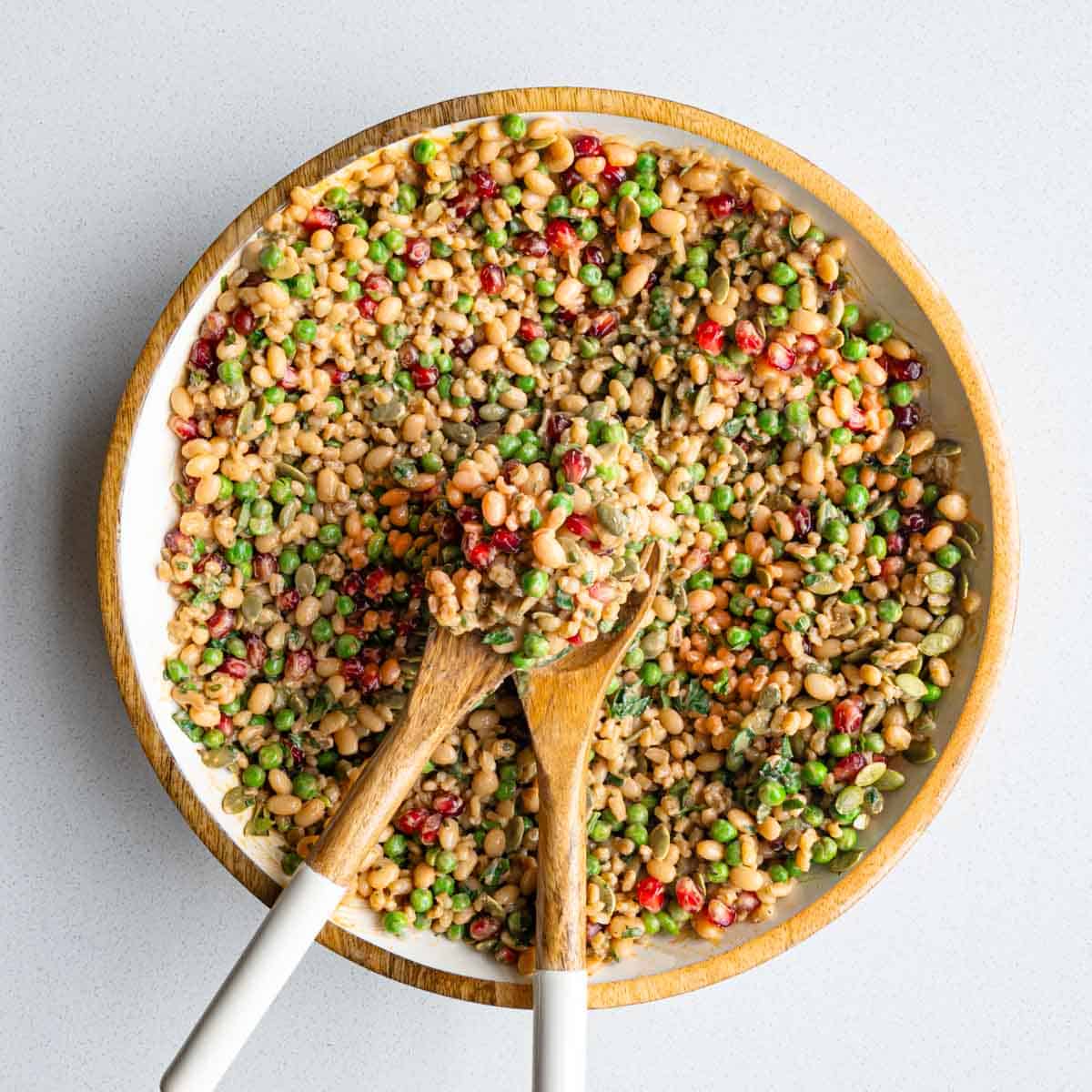 white-bean-barley-salad