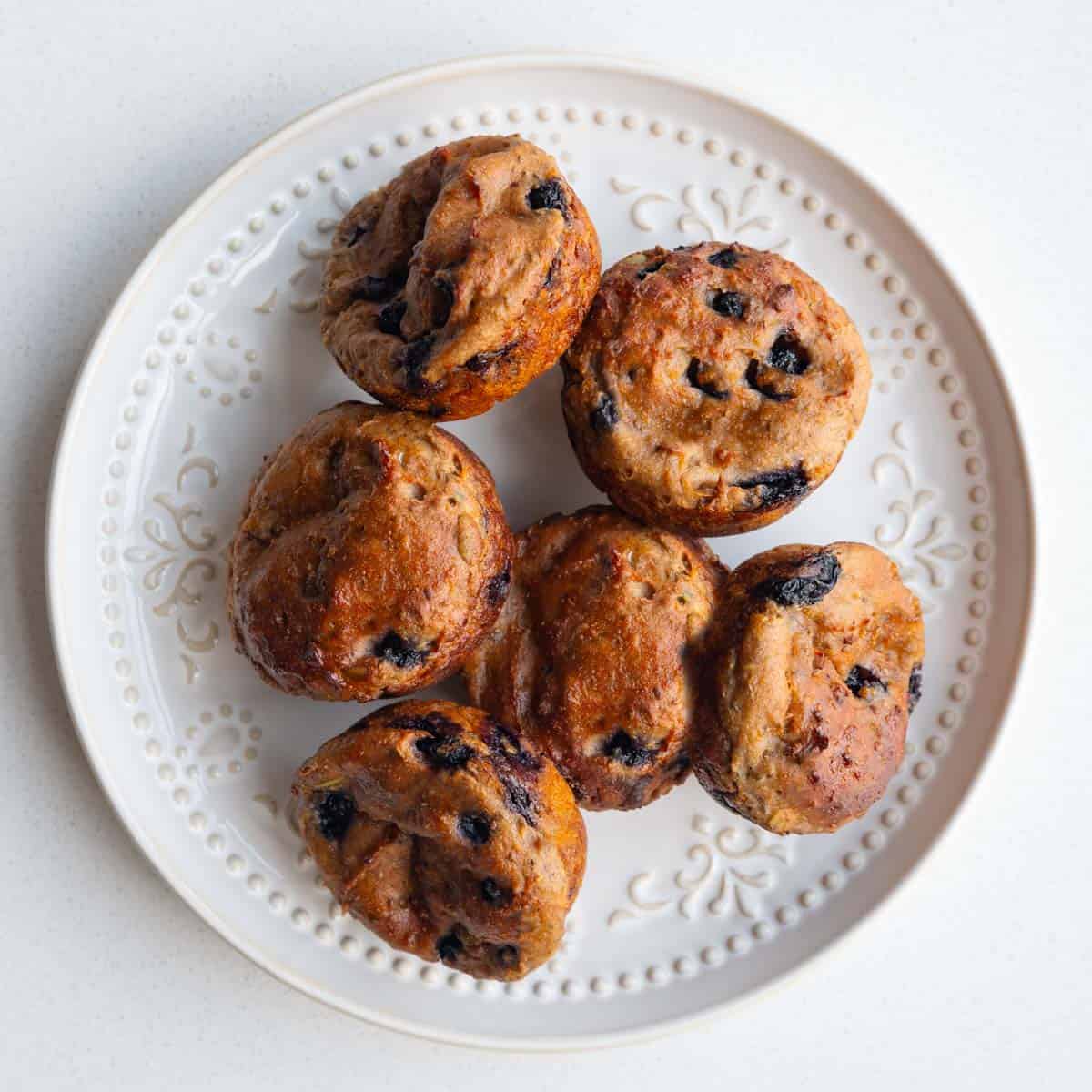wait-until-you-see-what’s-in-these-muffins!-healthy-lemon-blueberry-muffins-(easy-&-high-protein)